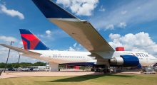 delta airliner